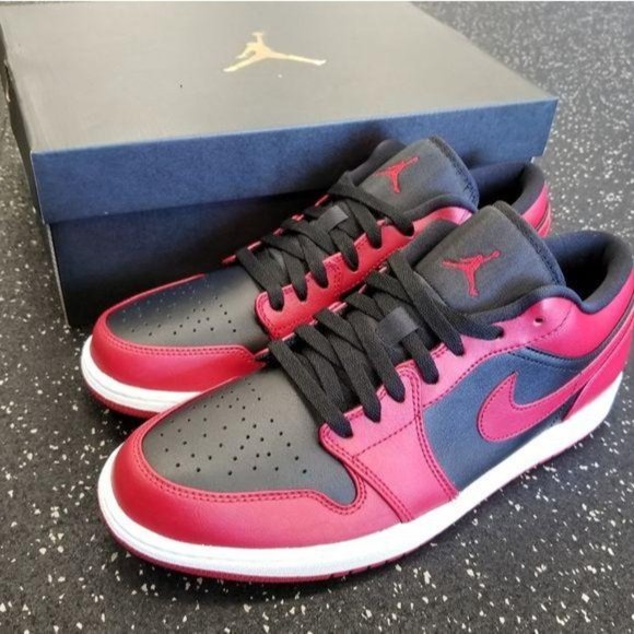 Nike Air Jordan 1 2020 Low Reverse Bred Size 11 - Picture 2 of 8